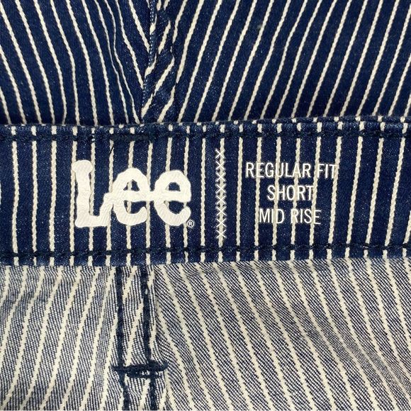 Lee Womens Blue/White Striped Regular Fit Short Mid Rise Shorts Size 14 Medium - Picture 9 of 11